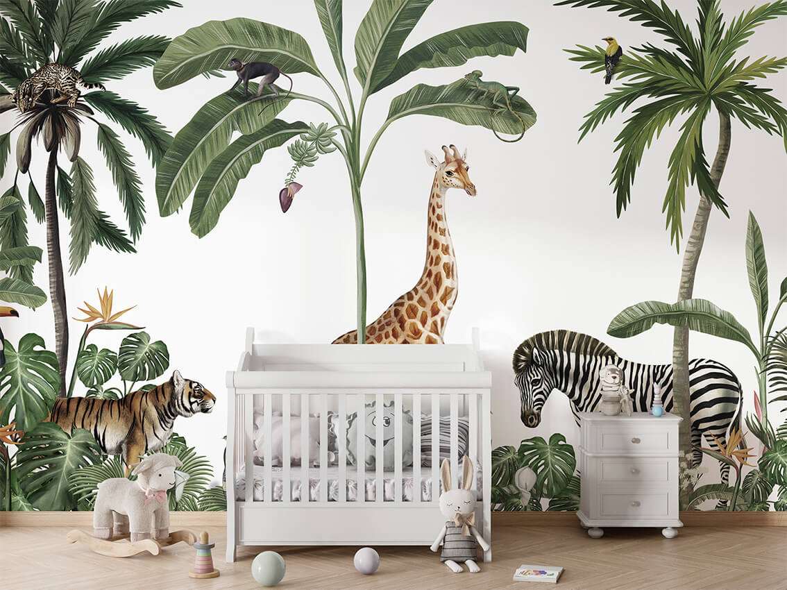 Jungle Jive White letër murale me gjirafa dhe palma.