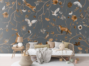Playful Forest wallpaper premium me model të përsëritur woodland.