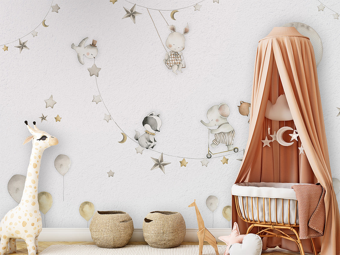 Sleeping Moon, letër murale në ambient – Crib 1